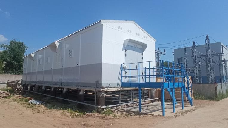 Estructura modular de la subestación Vodozabor en obra
